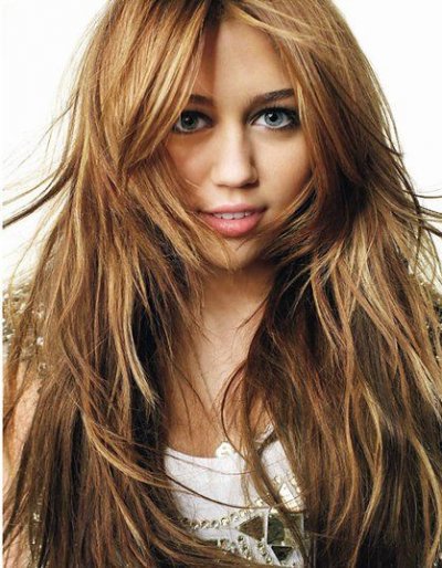 Майли Сайрус на обложке Glamour. Май 2009.