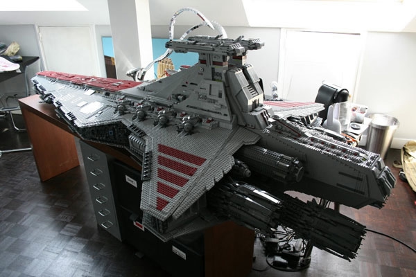 lego_venator_class_rear (600x400, 123Kb)