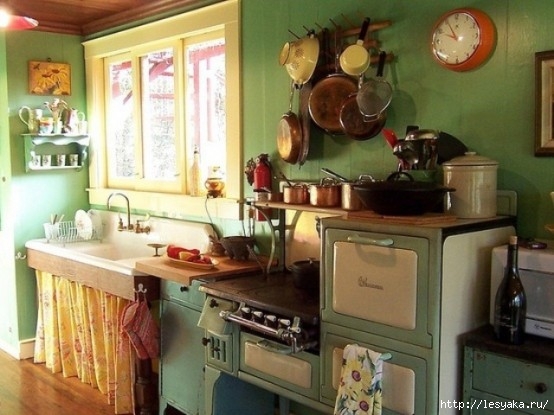 cheerful-summer-interiors-green-and-yellow-kitchen-desig_003 (554x415, 149Kb)