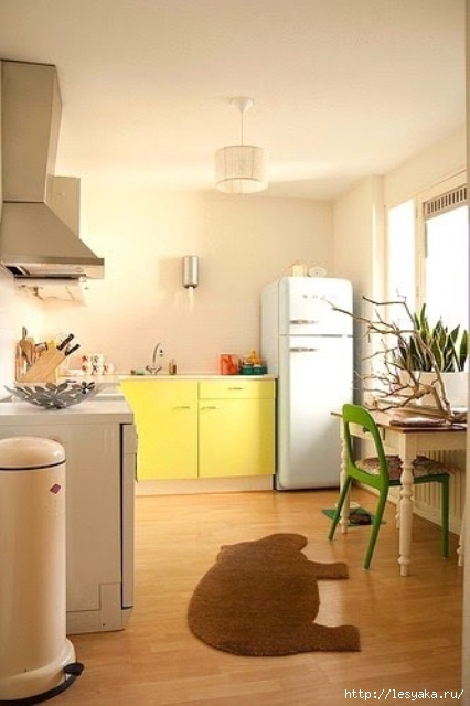 cheerful-summer-interiors-green-and-yellow-kitchen-desig_029 (426x640, 134Kb)