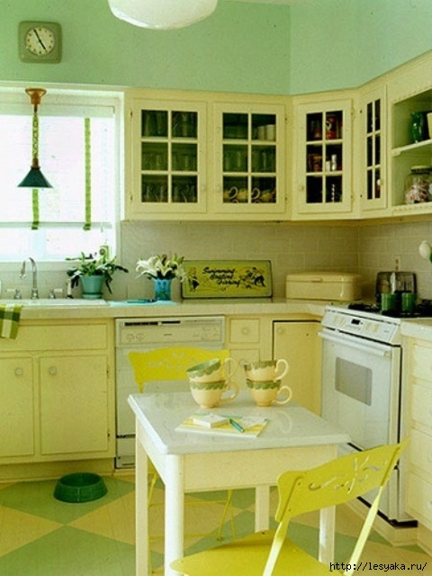 cheerful-summer-interiors-green-and-yellow-kitchen-desig_044 (480x640, 179Kb)