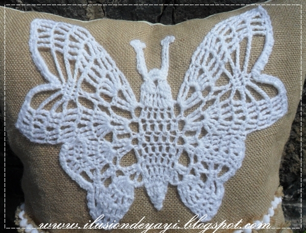 Бабочка крючком для украшения подушки из мешковины. Схемы бабочек (2) (600x457, 285Kb)