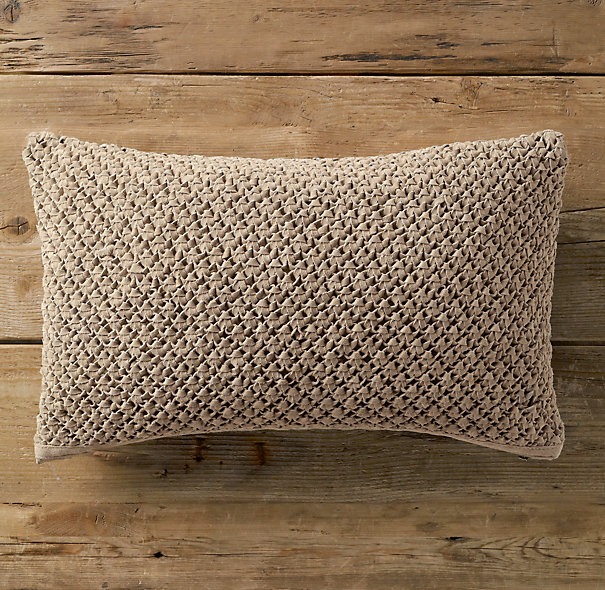 pillow (605x590, 159Kb)