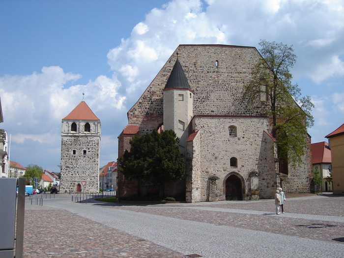 Zerbst_Bartholomäikirche (700x525, 363Kb)