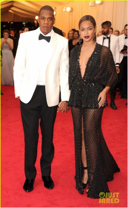 beyonce-jay-z-met-ball-2014-05 (429x700, 81Kb)