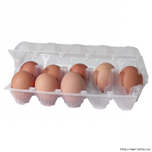 Цветочный букетик из пластиковых упаковок для яиц (600x600, 108Kb)