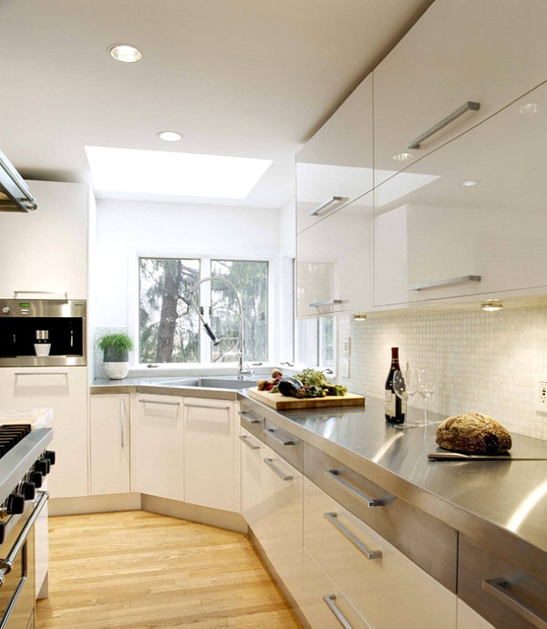 contemporary-white-kitchen-design-stainless-steel-countertops-appliances (600x690, 225Kb)