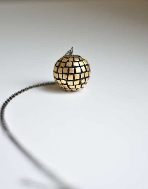 Polymer-Clay-Disco-Ball-Pendant-14 (500x638, 70Kb)