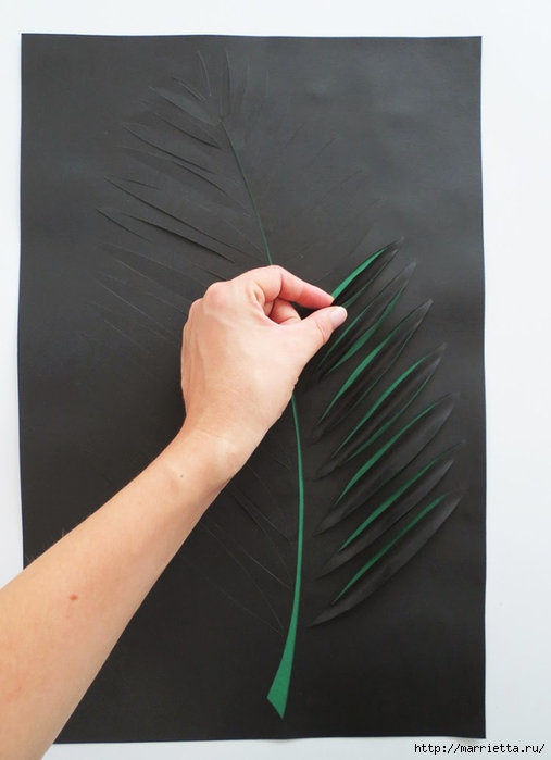 3D листья на стене. Панно из бумаги своими руками (2) (507x700, 165Kb)