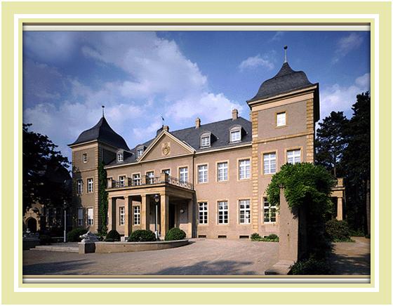 Schloss Garath (Гарат) на юге Дюссельдорфа