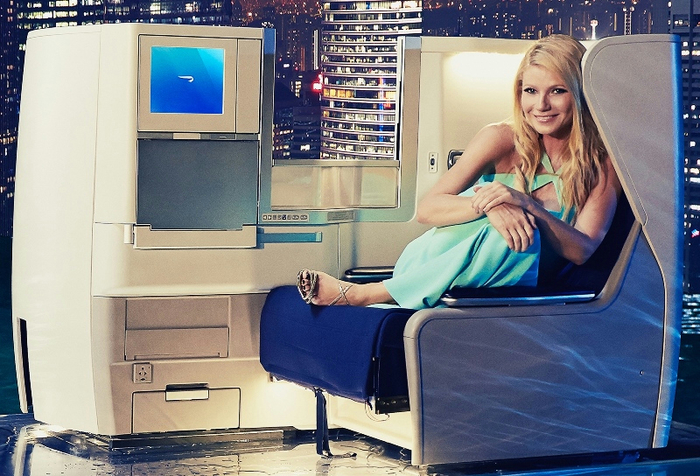 gwyneth-airlines-29oct14-01 (700x476, 409Kb)