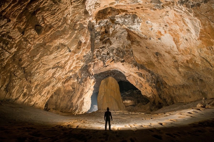 пещера в китае 12 (700x466, 297Kb)