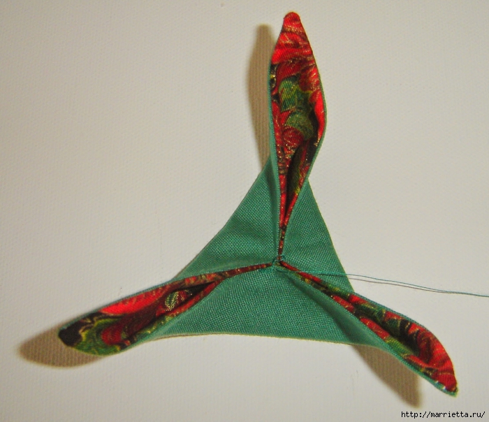 текстильная подвеска елочка в технике оригами (11) (700x604, 259Kb)