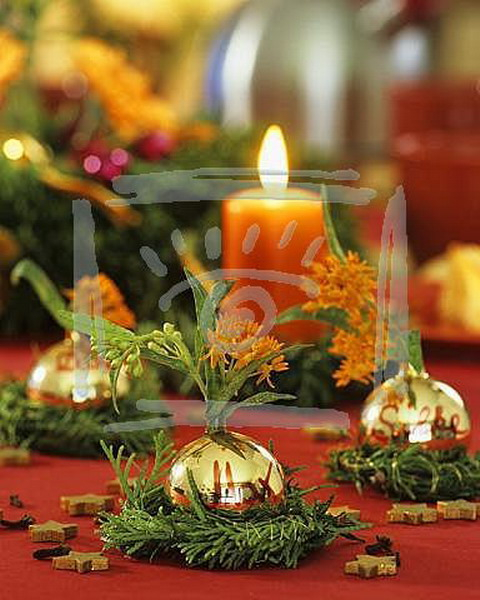 new-year-decorations-from-pine-branches-centerpiece9 (480x600, 268Kb)