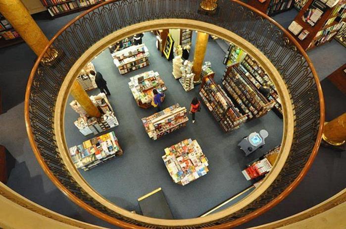 Как выглядит самый красивый книжный магазин