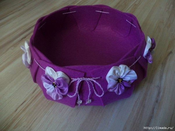 Creative-Ideas-DIY-Easy-and-Pretty-Felt-Basket-9 (604x453, 123Kb)