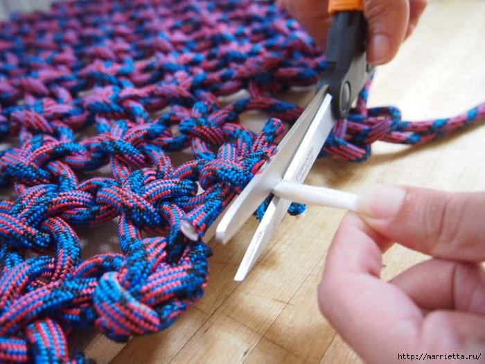 Как определить расход шнура для вязания ковра?