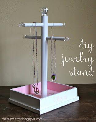 jewelry stand old (313x400, 87Kb)