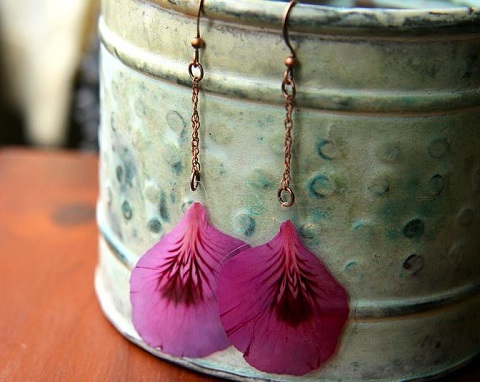 3726595_impressed_by_nature_rose_geranium_earrings (480x382, 62Kb)