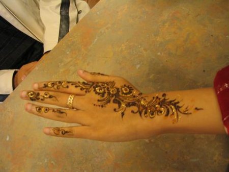 Mehandi - Страница 9 30754282_1213879230_mehndi_on_hand