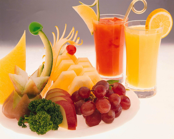 46322931_Food_Drinks_Juice_from_fresh_fruit_012906_.jpg