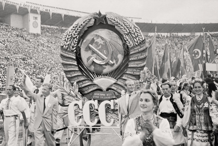 Москва - 1957 (700x467, 126Kb)