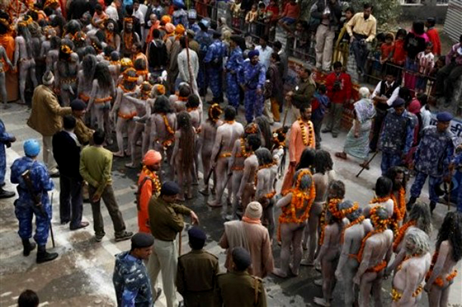 Индусский фестиваль Кумбха Мела (Kumbh Mela), Джайпур, Индия, 9 февраля 2010 года.