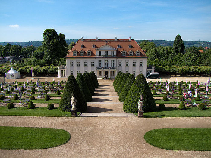 Замок Вакербарт (нем. Schloss Wackerbarth) 26814