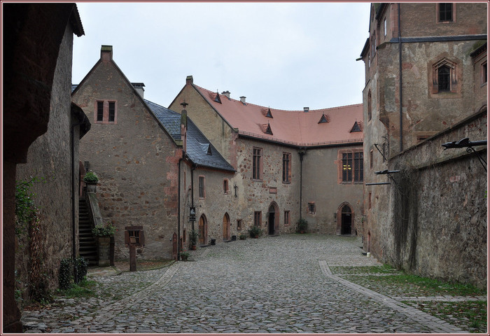 Крепость Крибштайн (нем. Burg Kriebstein) 38243