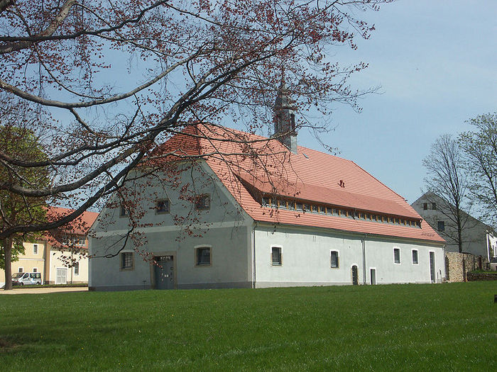 Замок Кробниц (нем. Schloss Krobnitz) 73340