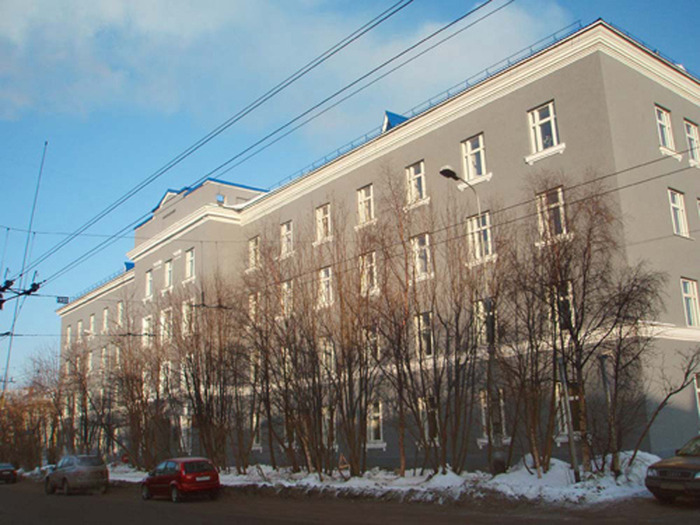 Мурманск_ПИНРО (700x525, 128 Kb)