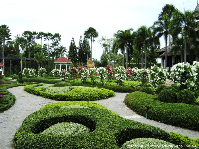 Nong Nooch Tropical Garden. (700x525, 332Kb)