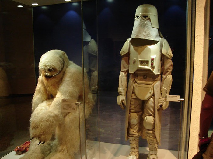 Выставка реквизита Star Wars-Science Museum of Minnesota - Star Wars Where Science Meets Imagination 98131