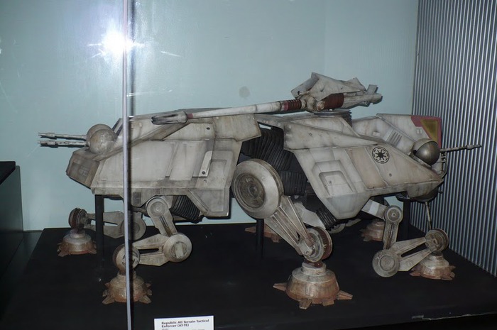Выставка реквизита Star Wars-Science Museum of Minnesota - Star Wars Where Science Meets Imagination 72309