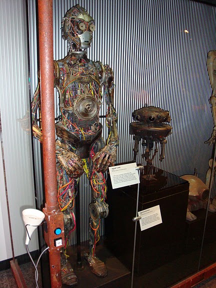 Выставка реквизита Star Wars-Science Museum of Minnesota - Star Wars Where Science Meets Imagination 46975