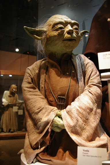 Выставка реквизита Star Wars-Science Museum of Minnesota - Star Wars Where Science Meets Imagination 72895