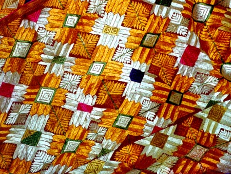 Индийская вышивка phulkari 