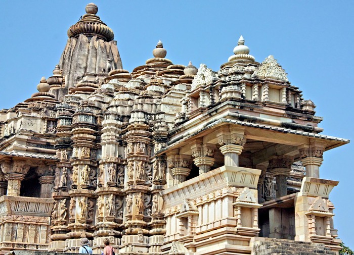 ИНДИЯ: Храмы Кхаджурахо (The Temples of Khajuraho) 48340
