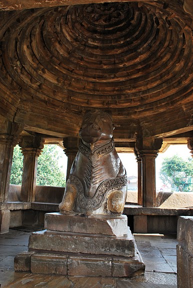 ИНДИЯ: Храмы Кхаджурахо (The Temples of Khajuraho) 84776