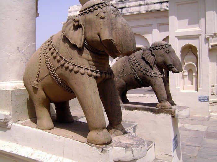 ИНДИЯ: Храмы Кхаджурахо (The Temples of Khajuraho) 10563