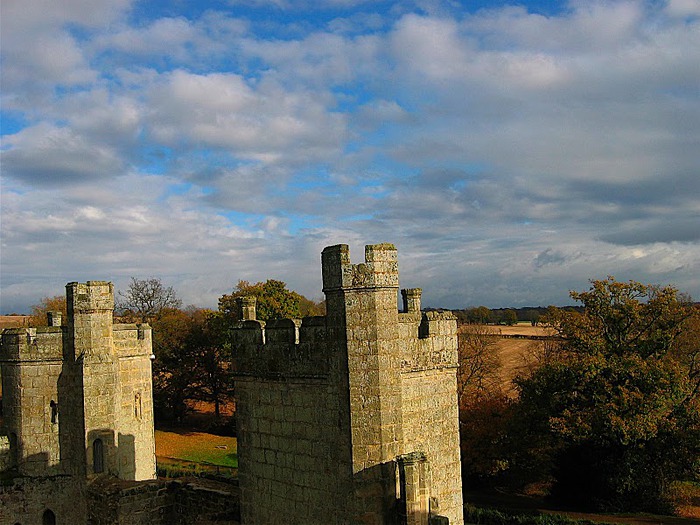 Замок Бодиам (Bodiam) - Графство Сассекс 45962