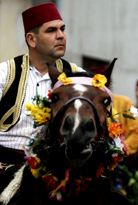 Церемонии Ajvatovica в горах у деревни Prusac, 27 июня 2010.