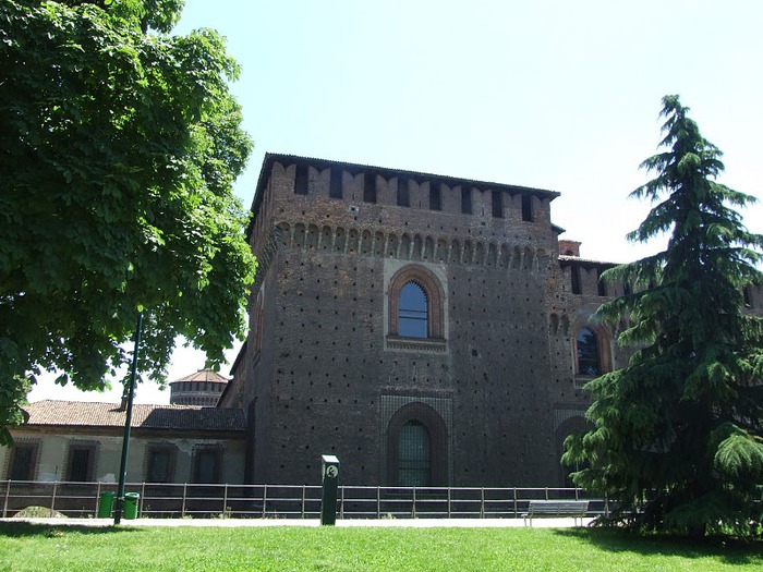 Замок Сфорца (Castello Sforzesco) 59074