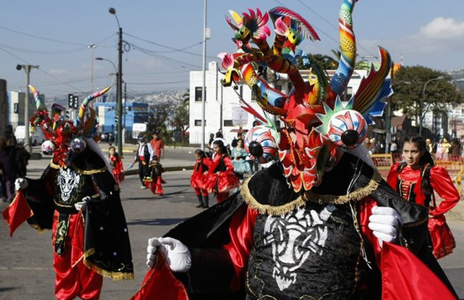 Ежегодный праздник Девы Марии (Virgen del Carmen), 16 июля 2010 года.