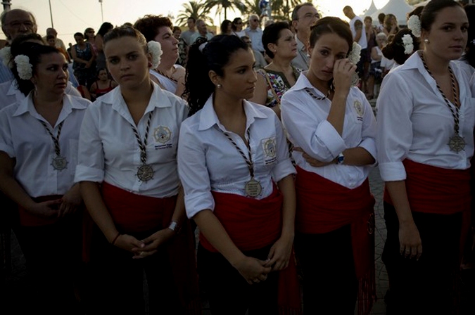 Ежегодный праздник Девы Марии (Virgen del Carmen), 16 июля 2010 года.