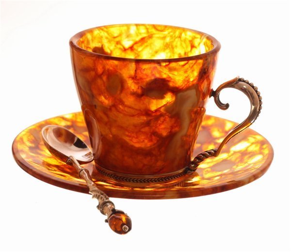 Кофейные чашки из натурального янтаря. (600x520, 43Kb)