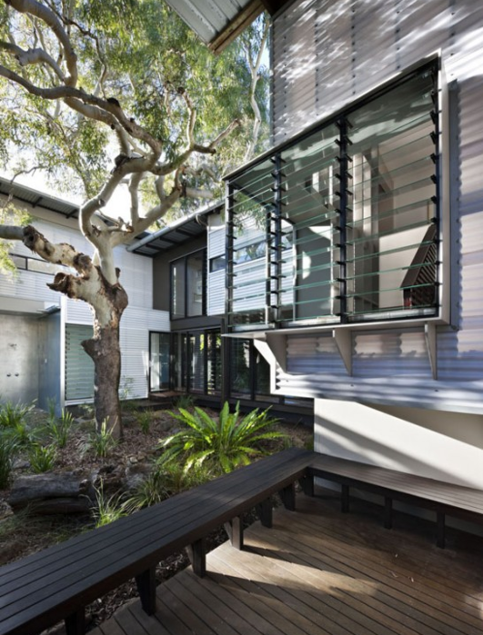 Новый проект студии Bark Architects под названием “Marcus Beach House” (Пляжный домик Маркуса)