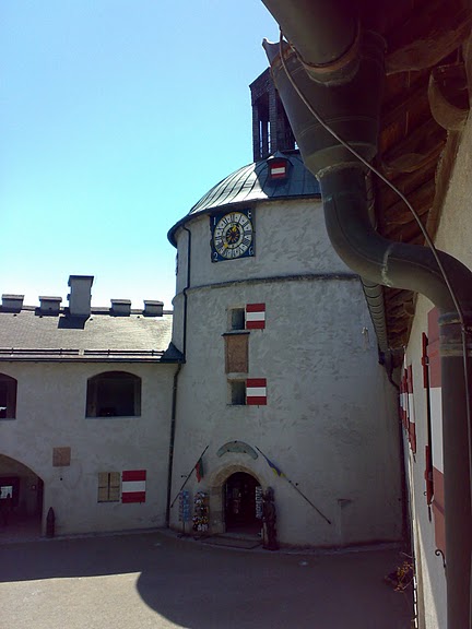 Замок Хоэнфервен (нем. Burg Hohenwerfen) 41275