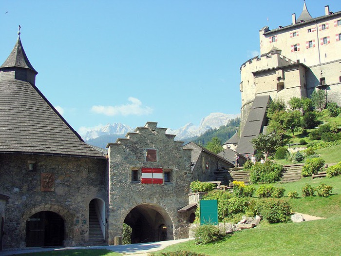 Замок Хоэнфервен (нем. Burg Hohenwerfen) 66755