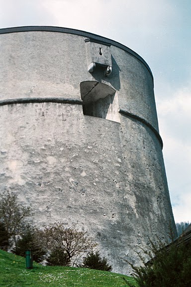 Замок Хоэнфервен (нем. Burg Hohenwerfen) 24523